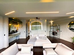 EleMYNT LifeStyle Hotel