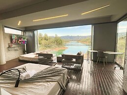 EleMYNT LifeStyle Hotel