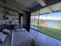 EleMYNT LifeStyle Hotel