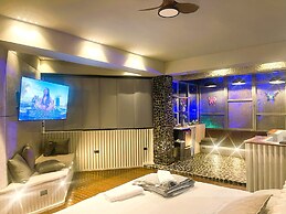 EleMYNT LifeStyle Hotel