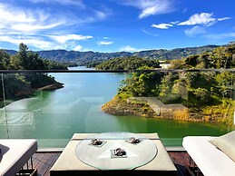 EleMYNT LifeStyle Hotel