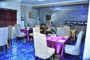 Top Rank Hotel Galaxy Asaba