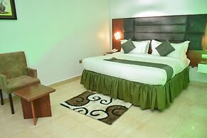 Vacation Villa Hotel and Suites