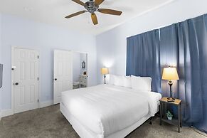 Near The Airport East Lake Craftsman