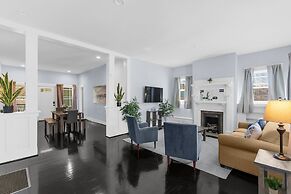 Near The Airport East Lake Craftsman