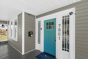 Near The Airport East Lake Craftsman