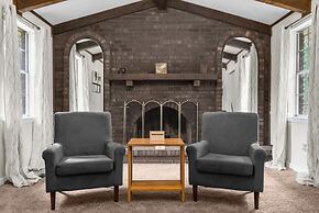 Family Friendly in Forestdale