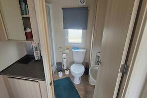 3 Bedroom Caravan to Hire