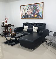 Villa - Sleeps 8 - Terrace - Beach Close