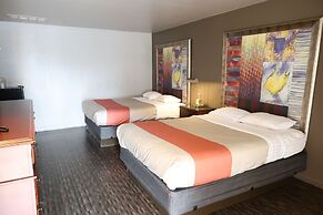 Golden Key Motel