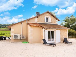 Charming Holiday Home With Private Pool