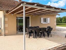 Charming Holiday Home With Private Pool