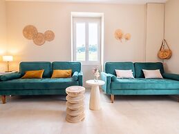 Charming Holiday Home With Private Pool