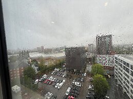 Snug 1BR Apt 4KTV Free Parking