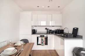 Snug 1BR Apt 4KTV Free Parking