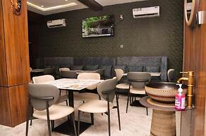 Jukky Hotel