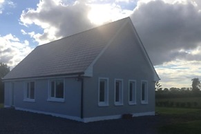 3 bed House With 2 Living Areas and 2 Bathrooms