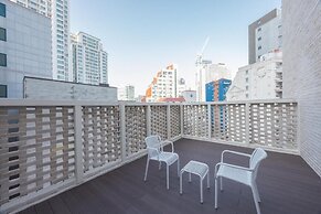 H-AVENUE HOTEL