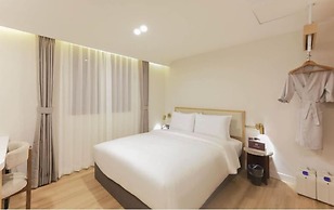 H-AVENUE HOTEL
