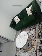 Lux Suites Amaziah Apartments Muthiga