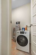 Newly Renovated Amazing Location Private Pool