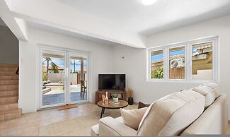 Newly Renovated Amazing Location Private Pool