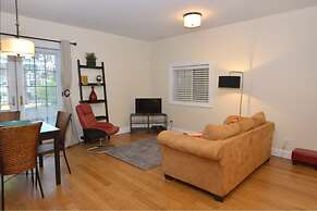 Bright 2BR Apt w/ Private Entrance & Laundry by AllSet Turnover