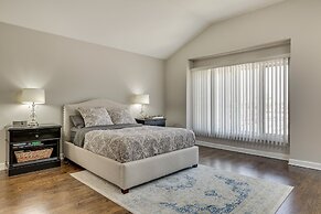 3 BR 3 BTH - UIC, Med Dist & Down Town + Garage by AllSet Turnover