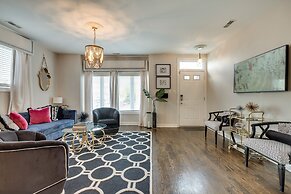 3 BR 3 BTH - UIC, Med Dist & Down Town + Garage by AllSet Turnover
