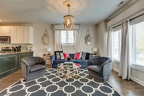 3 BR 3 BTH - UIC, Med Dist & Down Town + Garage by AllSet Turnover