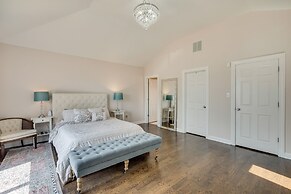 3 BR 3 BTH - UIC, Med Dist & Down Town + Garage by AllSet Turnover