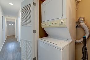 3 Beds, 2BA Condo NearDowntown & Park by AllSet Turnover