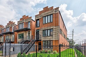 3 Beds, 2BA Condo NearDowntown & Park by AllSet Turnover