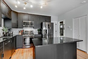 Division St Designer Home in Heart of Wicker Park by AllSet Turnover