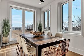 Modern Lakefront Retreat with Breathtaking Views! by AllSet Turnover