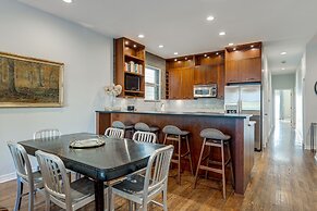 Spacious & Elegant Old Town Duplex by AllSet Turnover