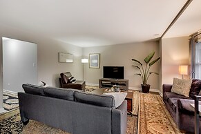 Great 6 BR/4 BA house for larger groups up to 12 by AllSet Turnover