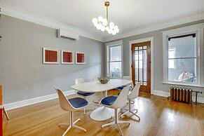 Comfortable Vintage North Side Retreat for 8 by AllSet Turnover