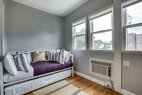 Comfortable Vintage North Side Retreat for 8 by AllSet Turnover