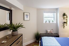 Chic, Modern Lincoln Square Condo with Open Layout by AllSet Turnover