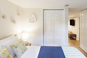 Chic, Modern Lincoln Square Condo with Open Layout by AllSet Turnover