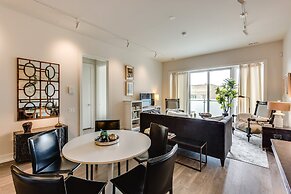 Designer 3BR with Balcony & Elevator on Clark! by AllSet Turnover