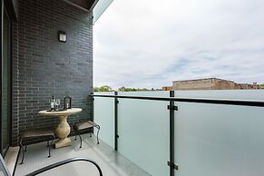 Designer 3BR with Balcony & Elevator on Clark! by AllSet Turnover