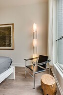 Designer 3BR with Balcony & Elevator on Clark! by AllSet Turnover