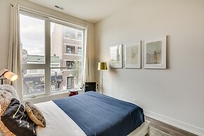 3BR w/ Elevator, Patio & Laundry near the Red Line by AllSet Turnover