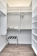 3BR w/ Elevator, Patio & Laundry near the Red Line by AllSet Turnover