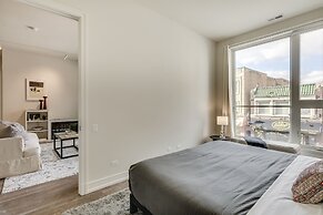 3BR w/ Elevator, Patio & Laundry near the Red Line by AllSet Turnover