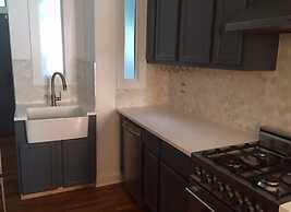 Chic Home! Walk to Nightlife-Comedy-Restaurants! by AllSet Turnover