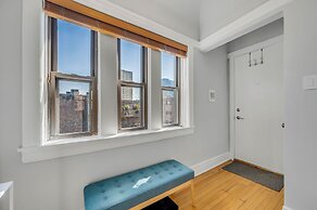 Stunning, Spacious, & Sun-soaked 2BR Uptown Condo by AllSet Turnover