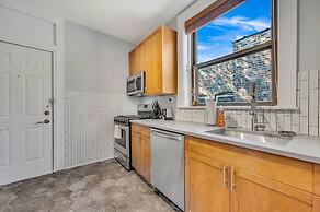 Stunning, Spacious, & Sun-soaked 2BR Uptown Condo by AllSet Turnover